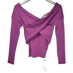 NEW Snidel Wool Blend Ribbed Knit Criss Cross Chest Pullover Sweater in Magenta